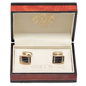 DONALD J. TRUMP SIGNATURE COLLECTION CUFFLINKS
